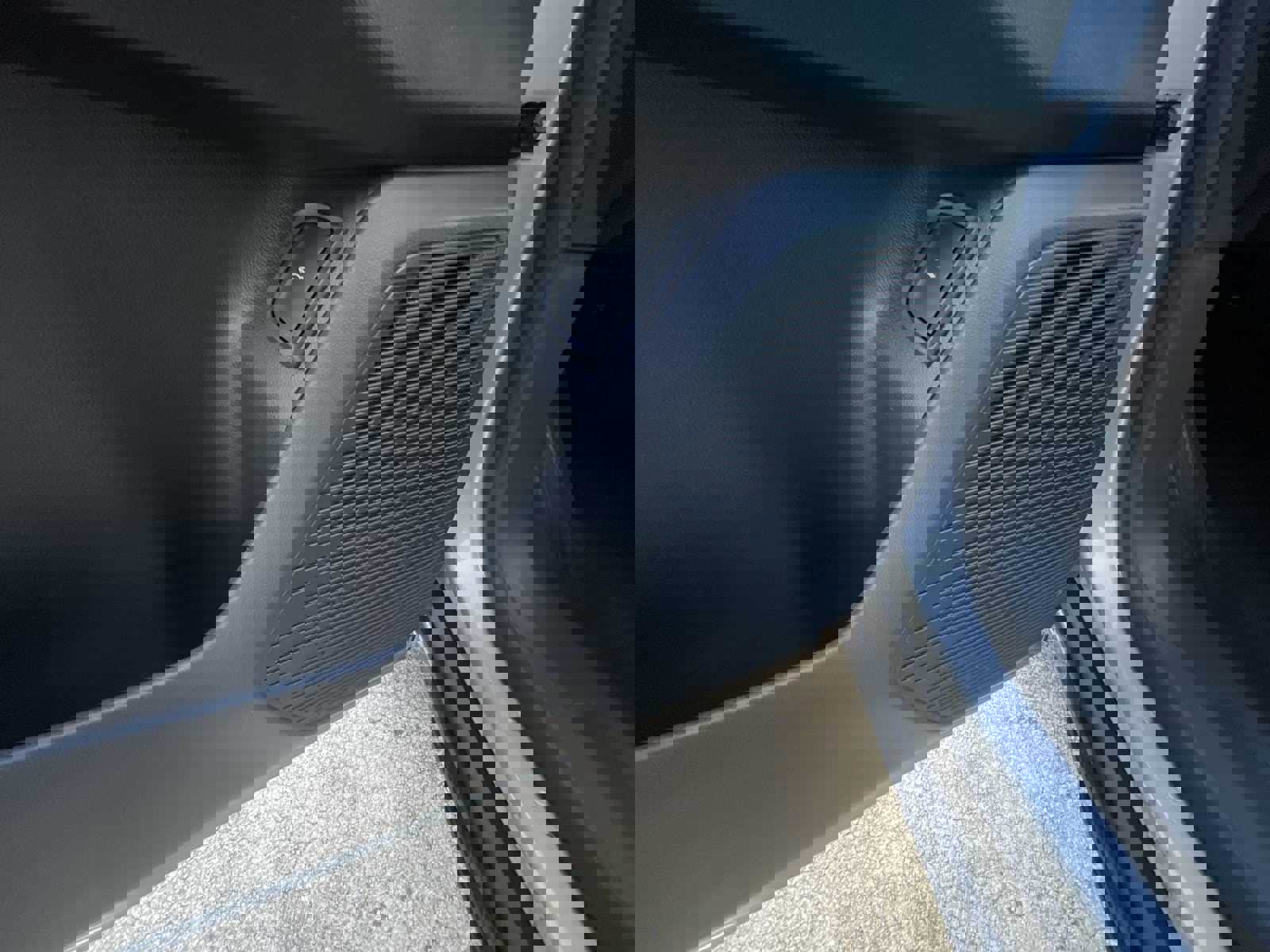 Used 2025 Chevrolet Equinox RS w/ Safety and Technology Package image 25