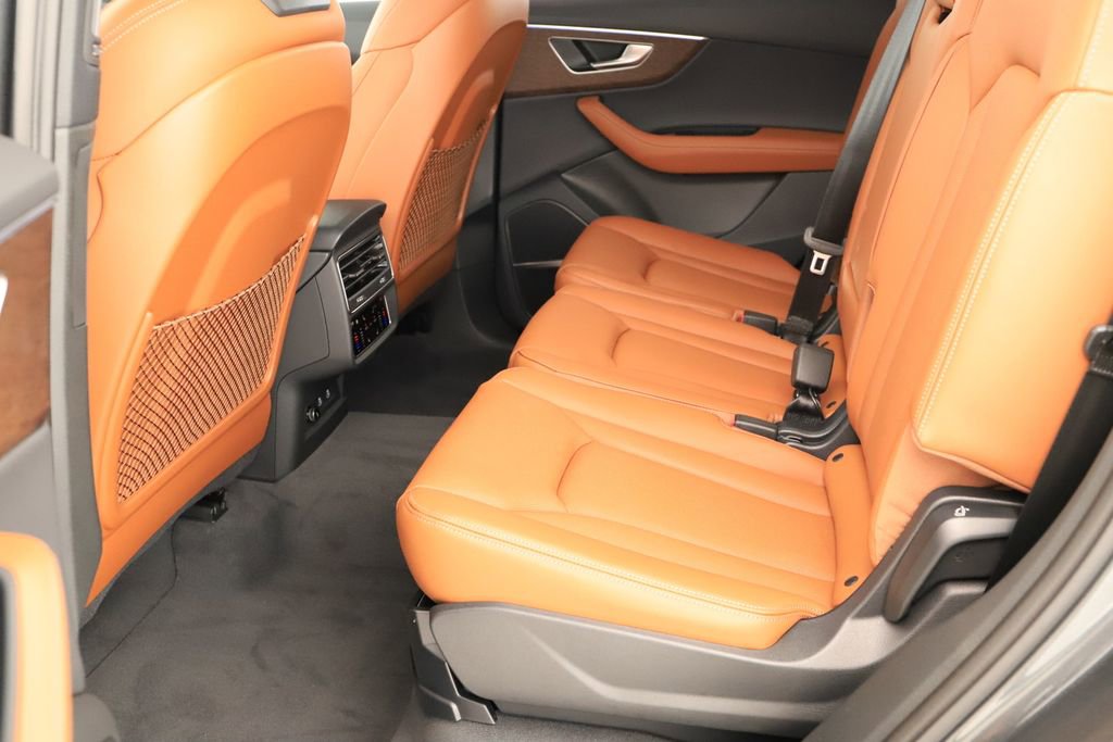 New 2026 Audi Q7 3.0T Prestige AWD/4WD image 32