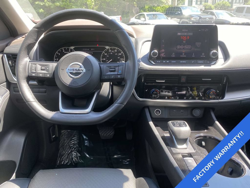 Used 2021 Nissan Rogue SV w/ Premium Package FWD image 12