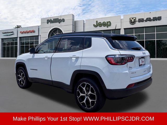 Used 2025 Jeep Compass Limited AWD/4WD image 5