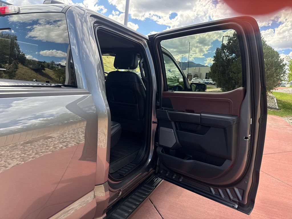 Used 2022 Ford F150 Lariat AWD/4WD image 22