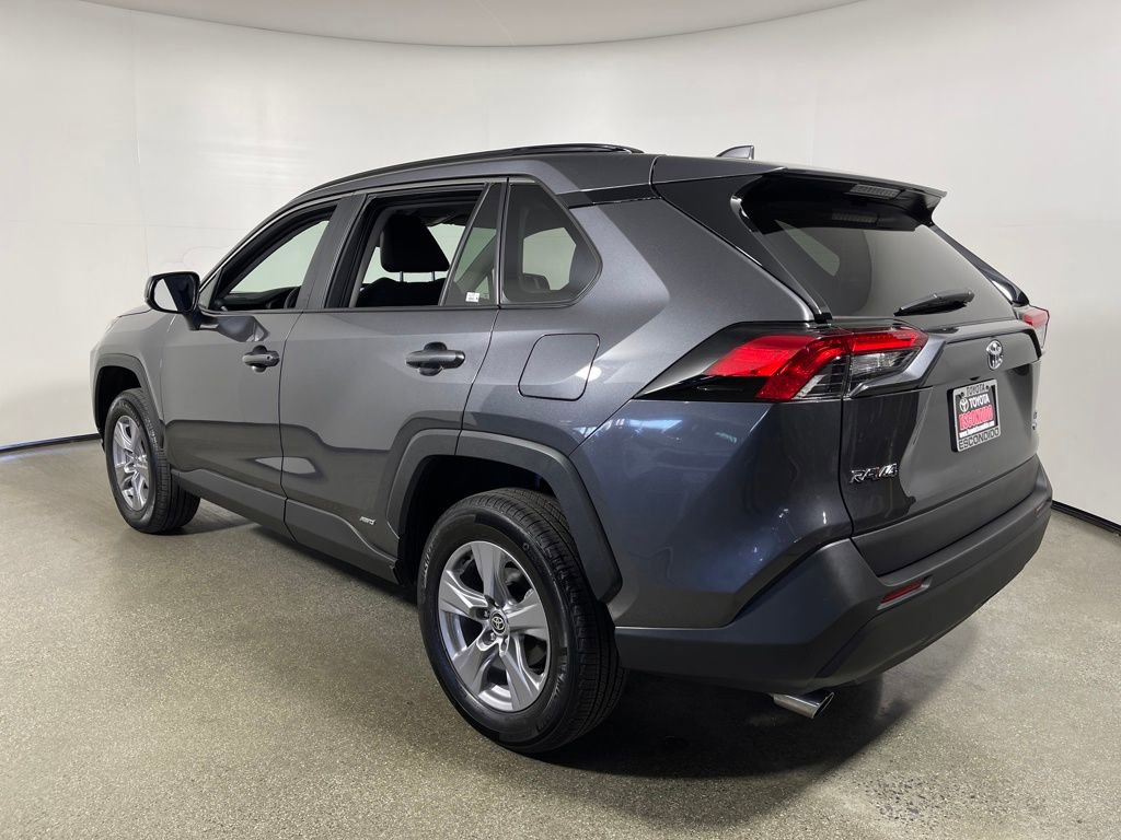 Certified 2025 Toyota RAV4 LE image 5