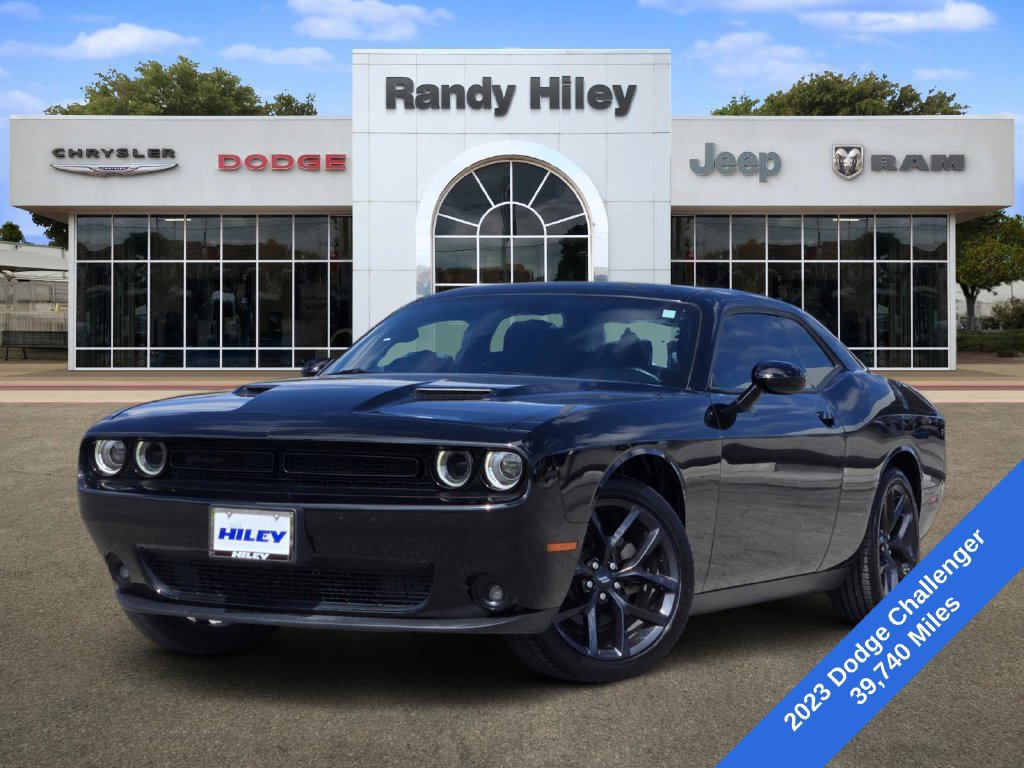 Used 2023 Dodge Challenger SXT w/ Blacktop Package