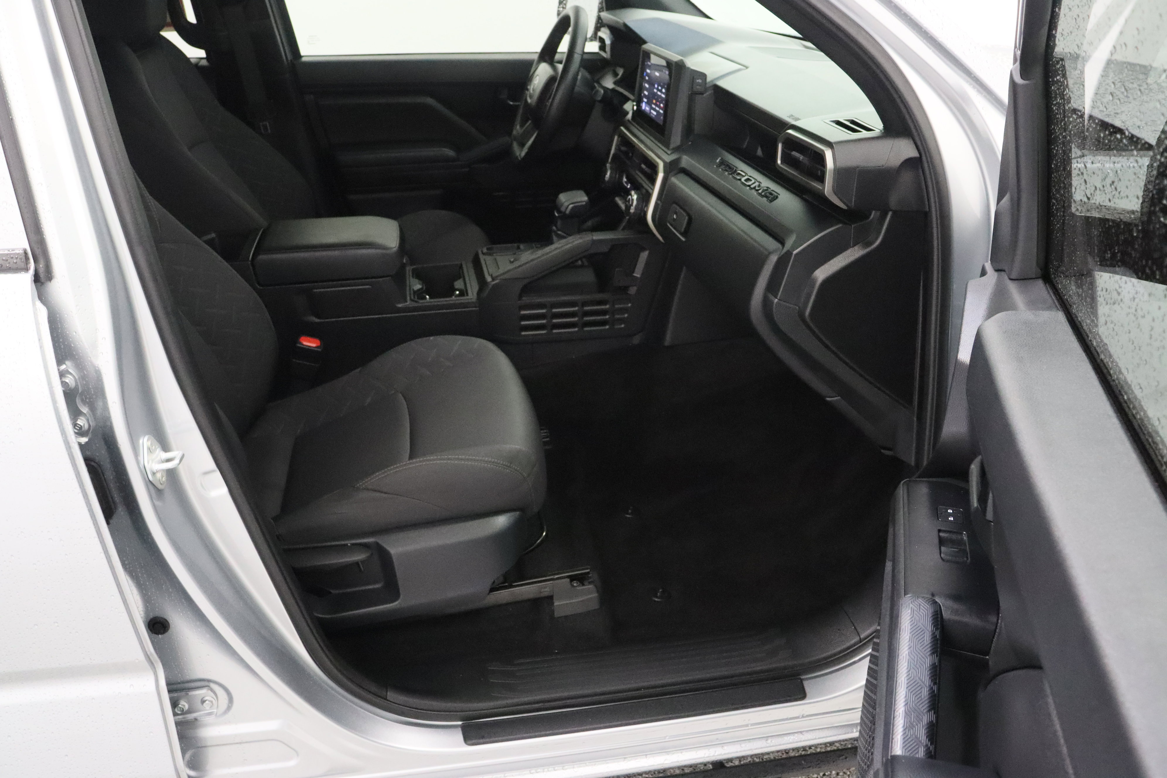 Certified 2026 Toyota Tacoma SR RWD image 34