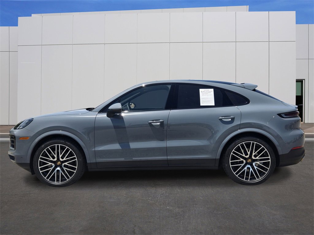 Used 2025 Porsche Cayenne S image 2