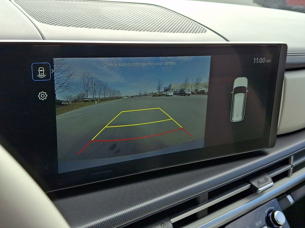 Used 2024 Hyundai Santa Fe SEL image 3