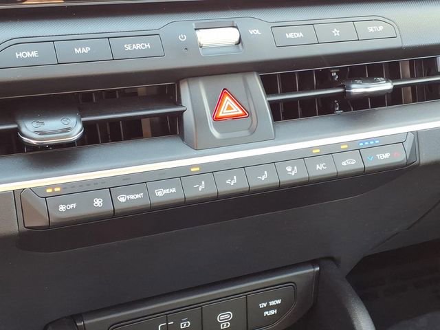 Used 2025 Kia K4 LXS image 12