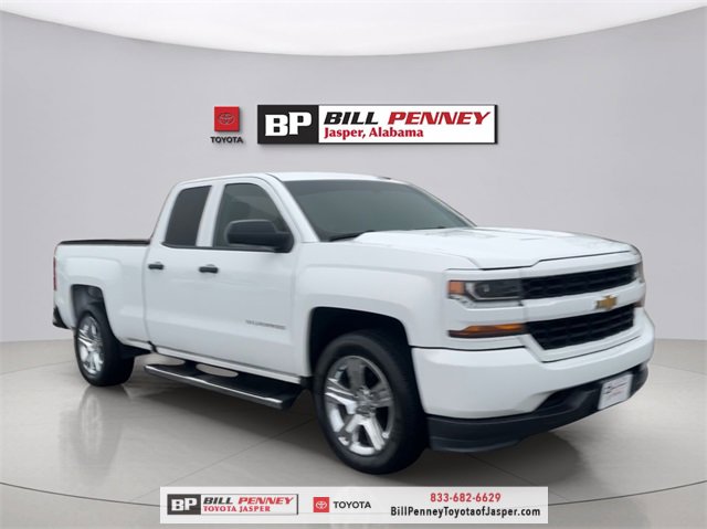 Used 2018 Chevrolet Silverado 1500 Custom w/ Custom Value Package image 6