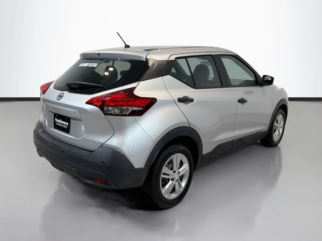 Used 2020 Nissan Kicks S FWD image 9