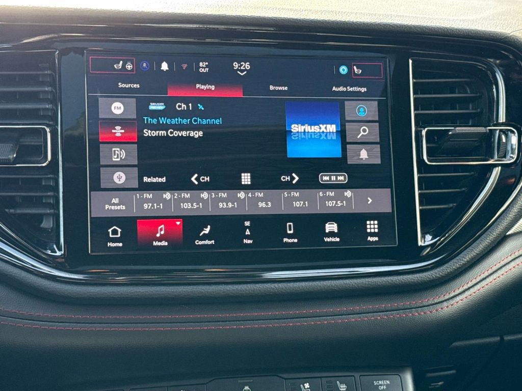 Used 2024 Dodge Durango GT image 18