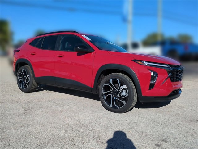 New 2026 Chevrolet Trax RS w/ Sunroof Package