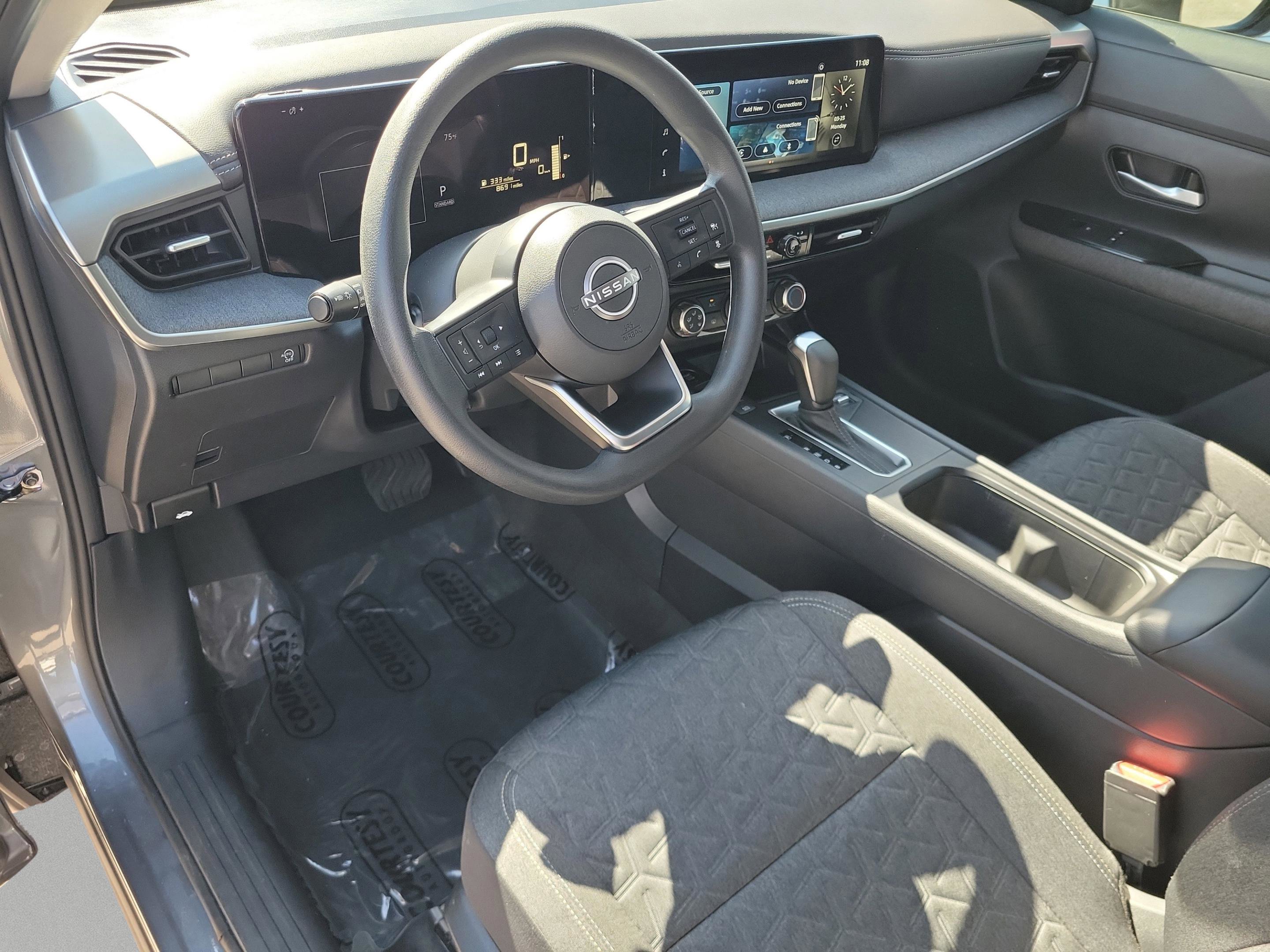 Certified 2025 Nissan Kicks SV image 20