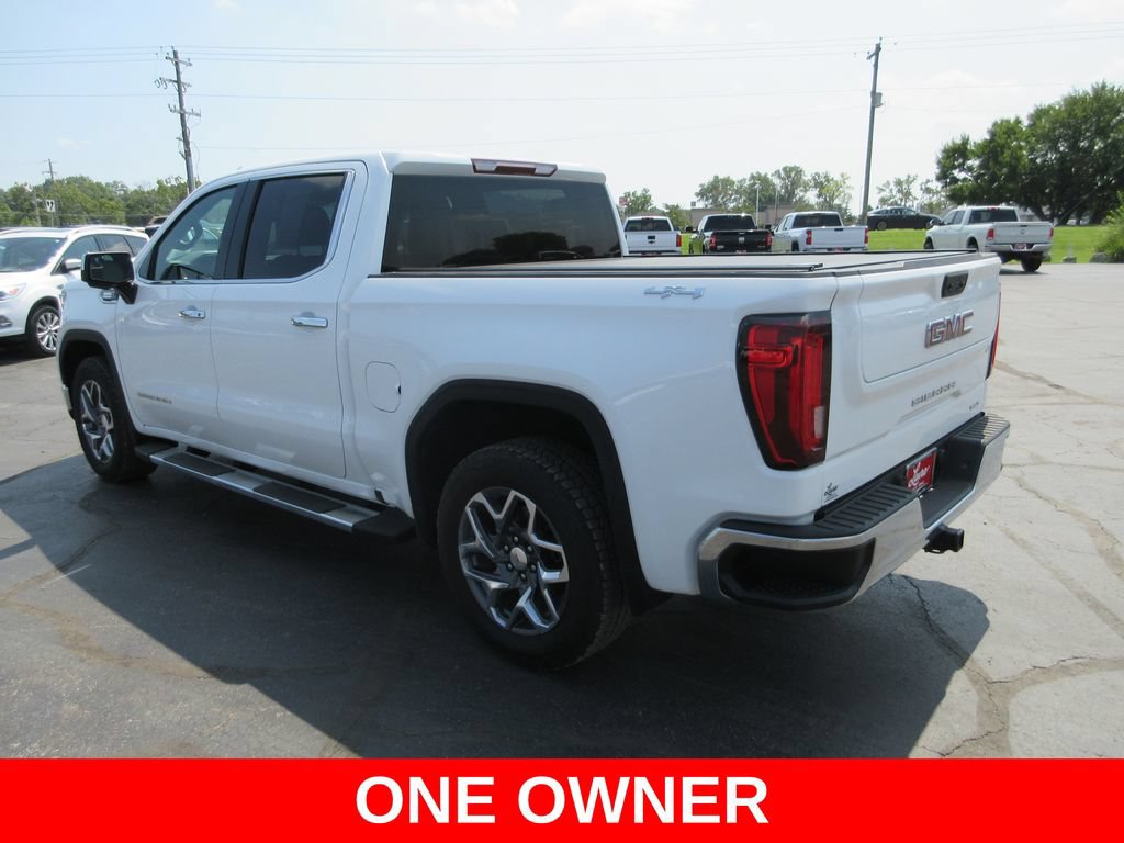 Used 2022 GMC Sierra 1500 SLT w/ SLT Premium Package AWD/4WD image 9