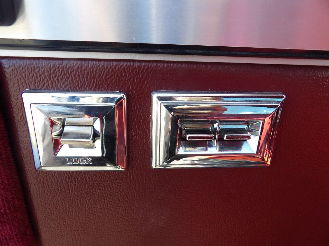 Used 1987 Chevrolet Silverado 1500 1500 image 35