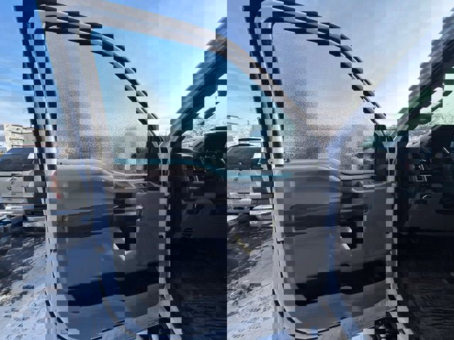 Used 2022 Ford F550 4x4 Regular Cab Super Duty image 13