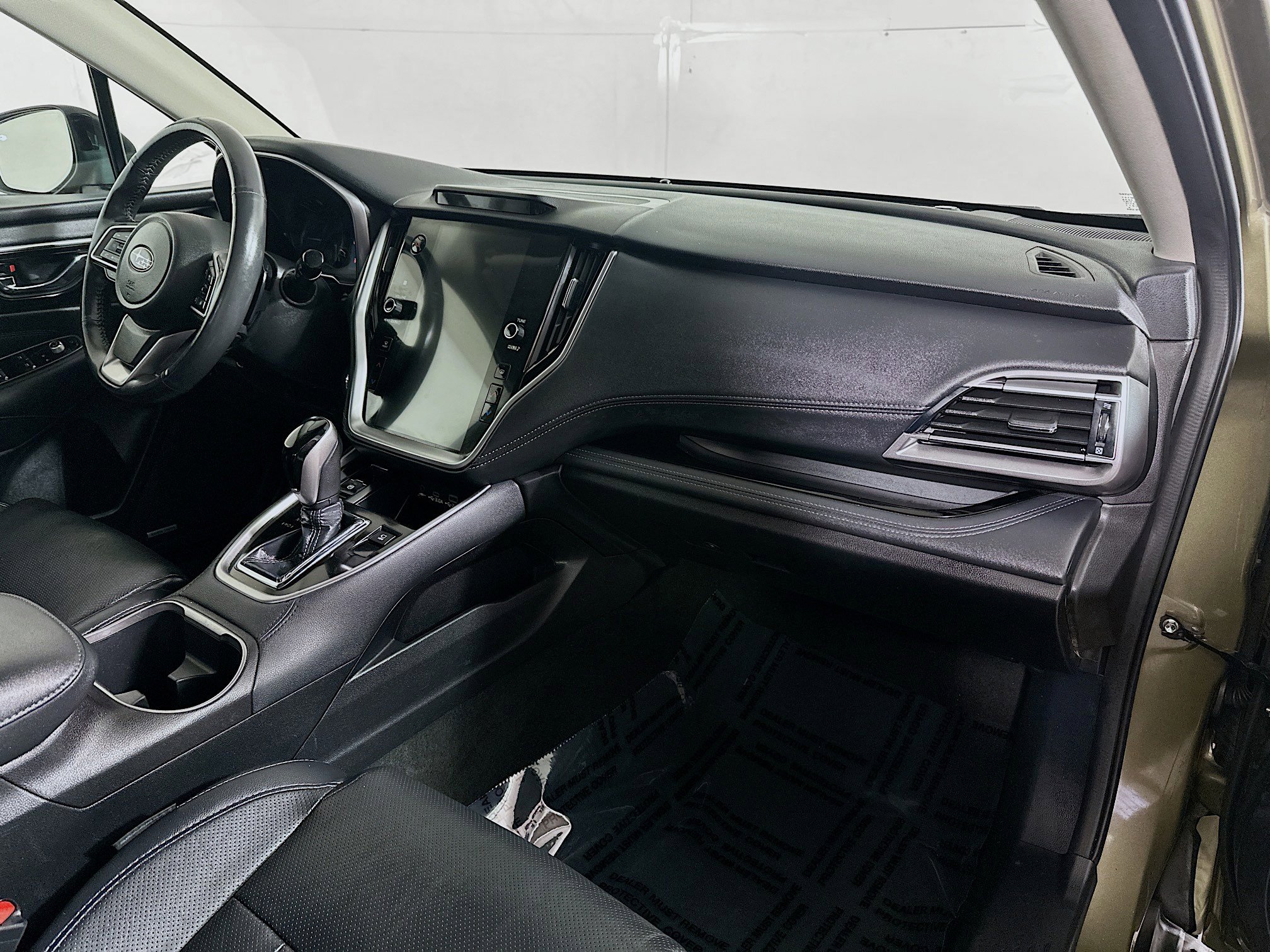 Used 2023 Subaru Outback Touring XT image 28