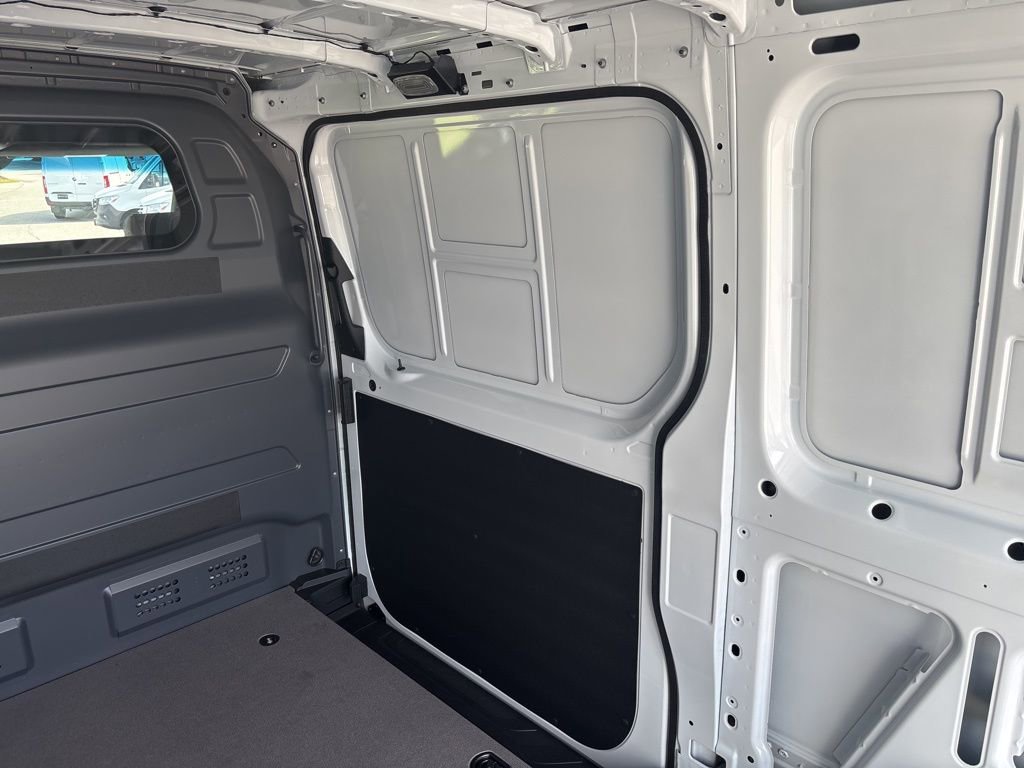 New 2026 Mercedes-Benz Sprinter 2500 image 18