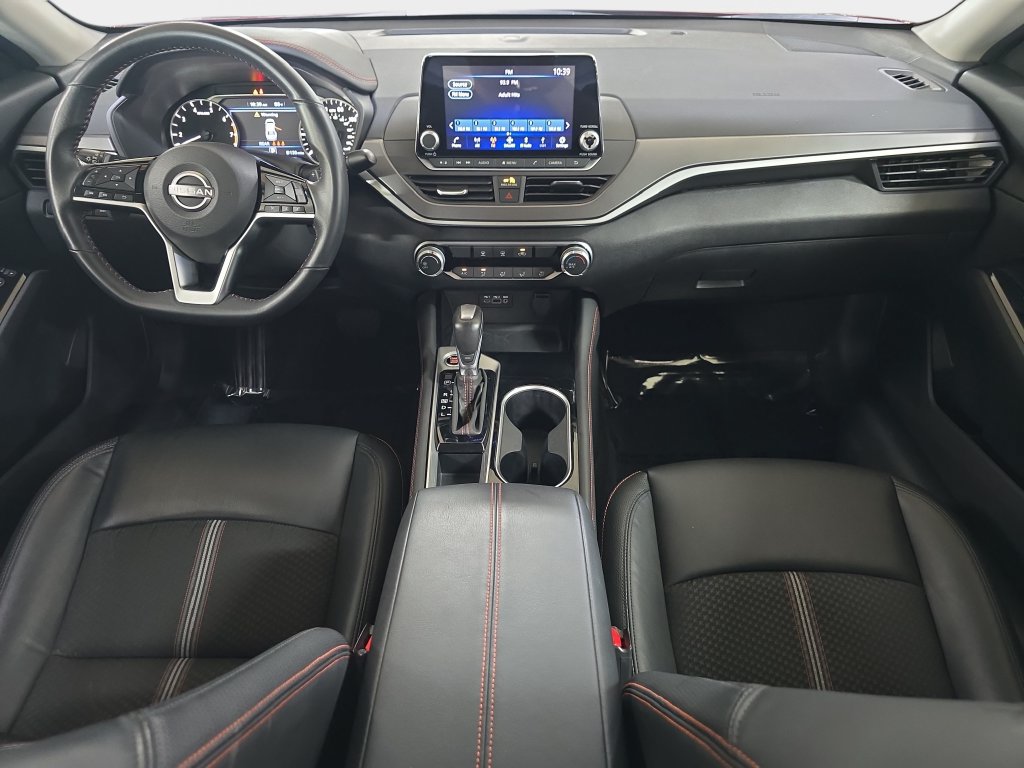 Used 2023 Nissan Altima 2.5 SR FWD image 12
