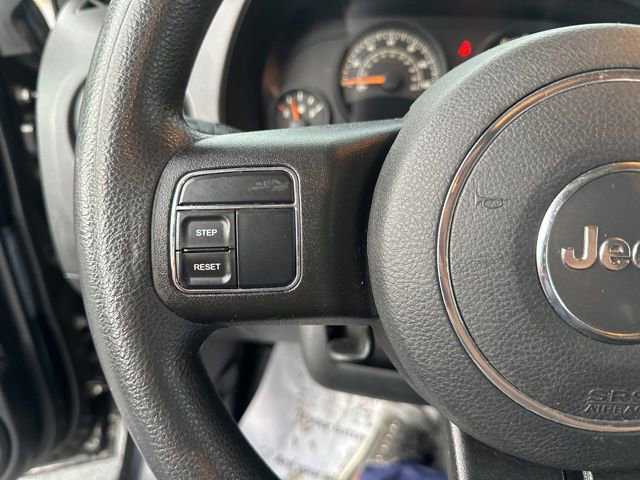 Used 2016 Jeep Patriot Sport image 18