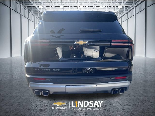 Certified 2026 Chevrolet Traverse LT AWD/4WD image 7