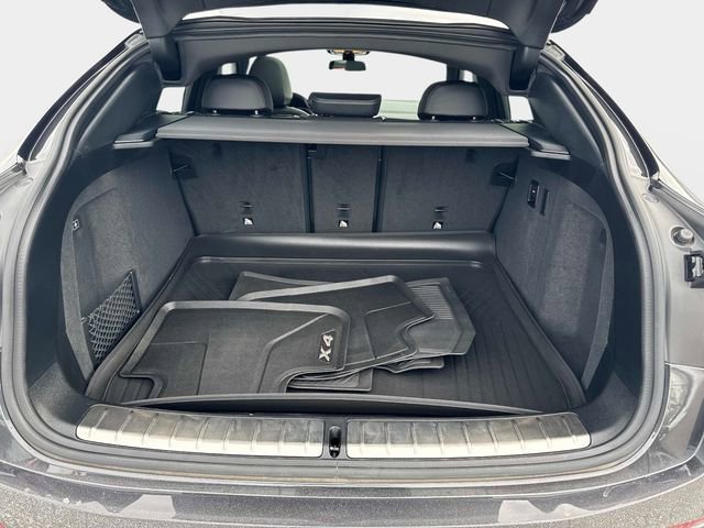 Used 2023 BMW X4 xDrive30i w/ Premium Package image 5