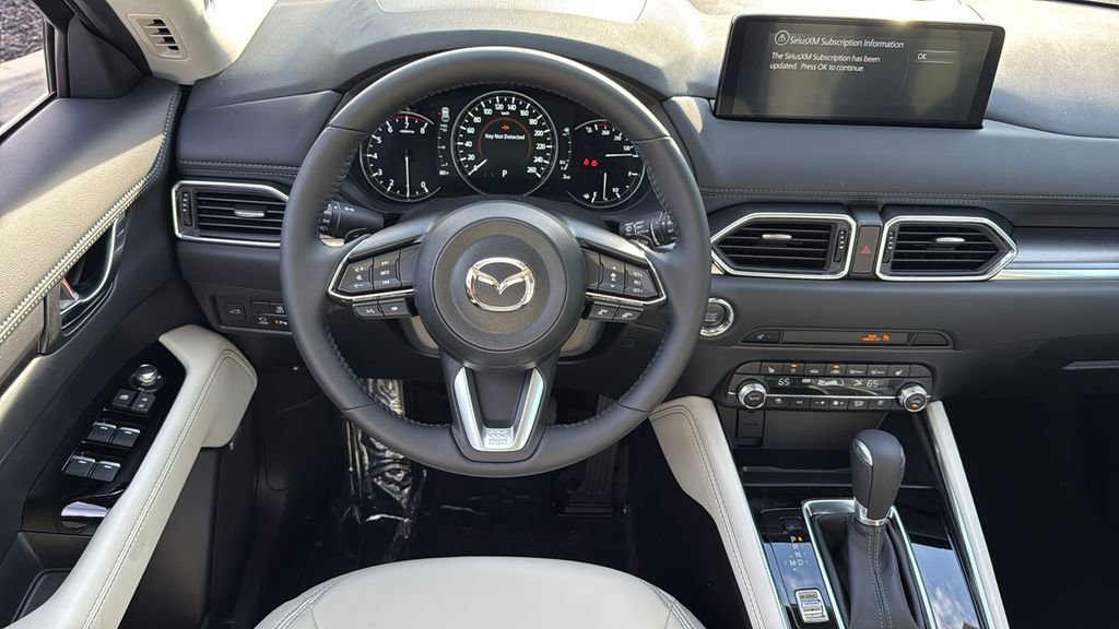 New 2025 MAZDA CX-5 AWD 2.5 S w/ Premium Plus Pkg image 13