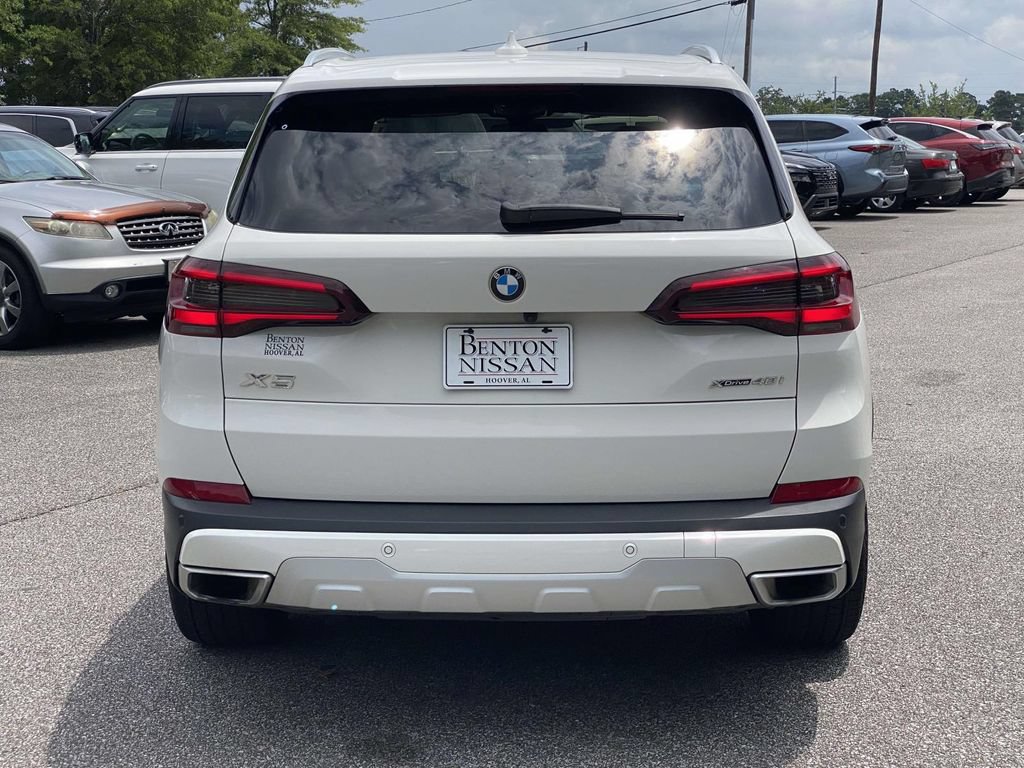 Used 2023 BMW X5 xDrive40i AWD/4WD image 4
