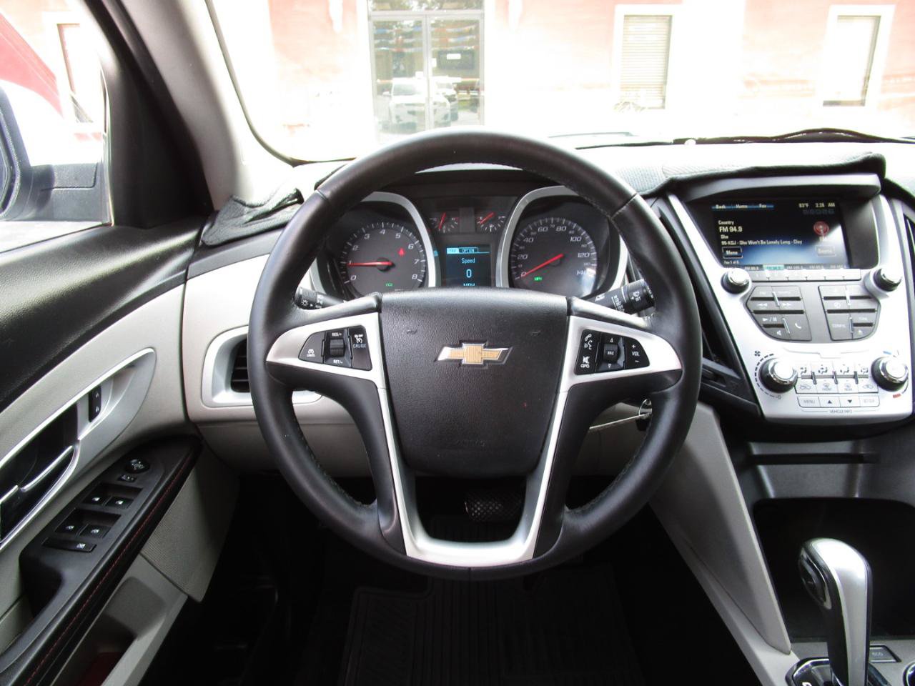 Used 2013 Chevrolet Equinox LT FWD image 10