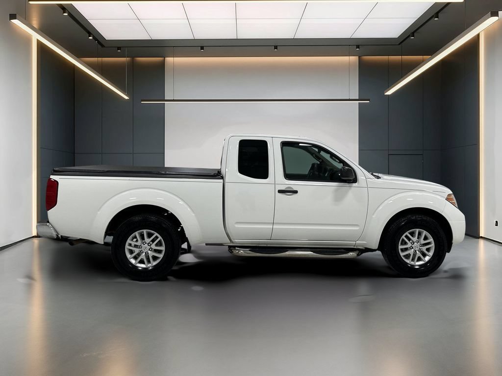 Used 2017 Nissan Frontier SV RWD image 7