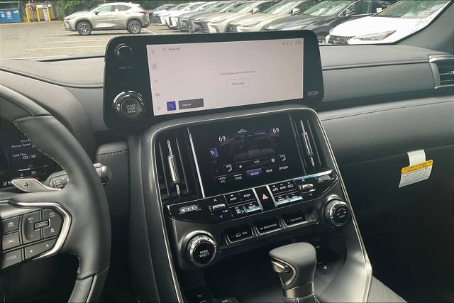 New 2026 Lexus LX 600 4WD w/ Accessory Package (2T) image 7
