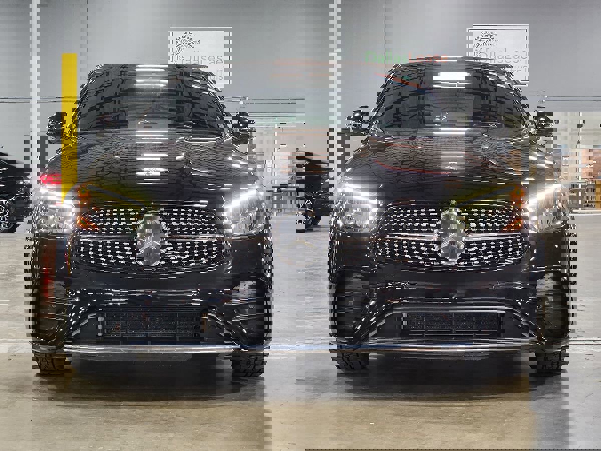 Used 2021 Mercedes-Benz E 350 Sedan image 2