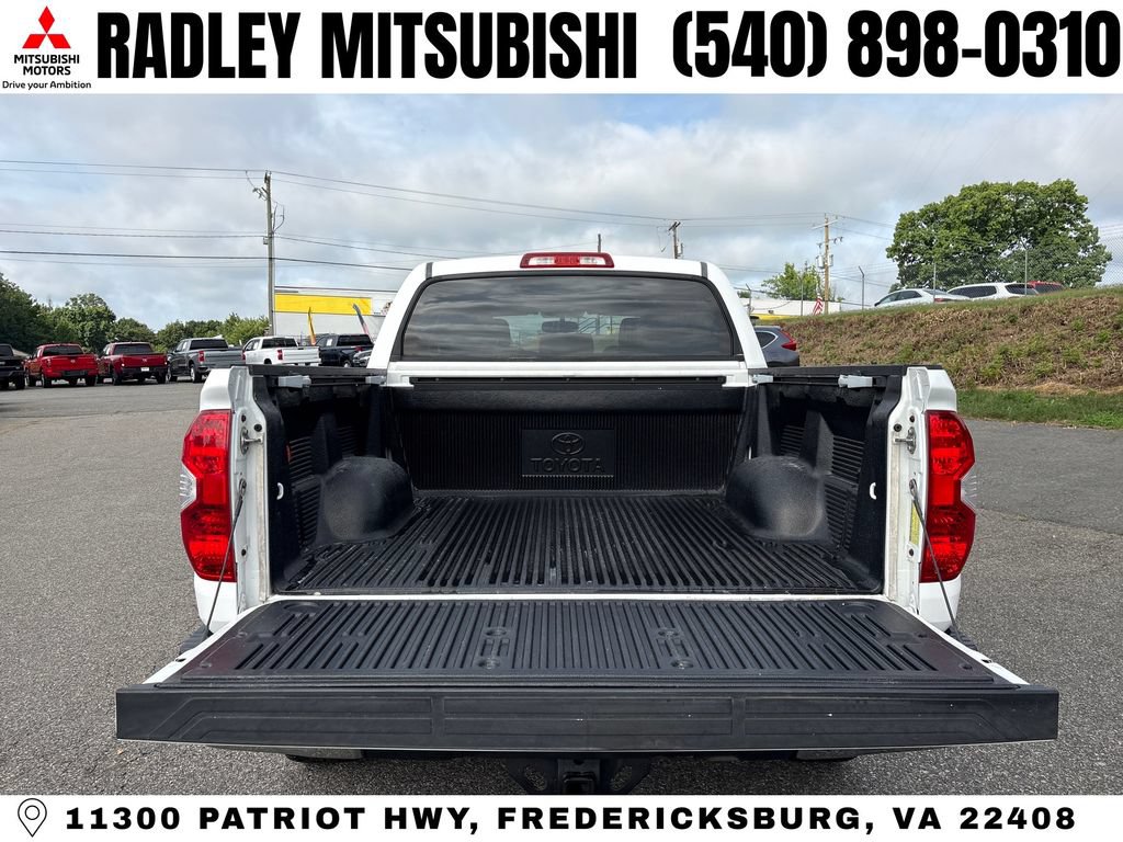 Used 2014 Toyota Tundra SR5 w/ SR5 Upgrade Package AWD/4WD image 15