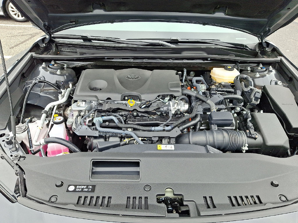 Used 2026 Toyota Camry XSE FWD image 29