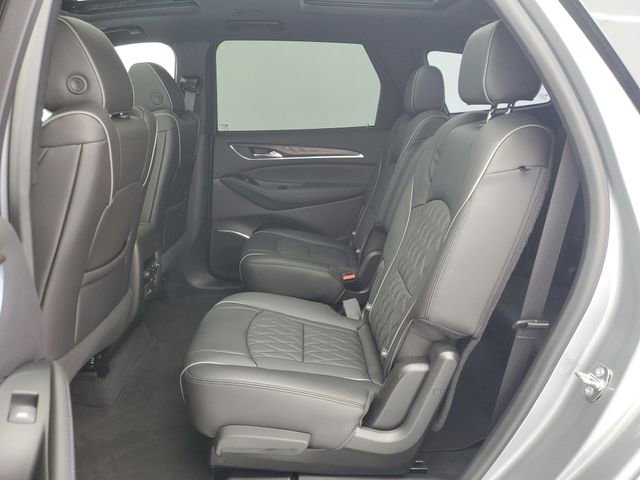 Used 2023 Buick Enclave Avenir w/ Avenir Technology Package image 15