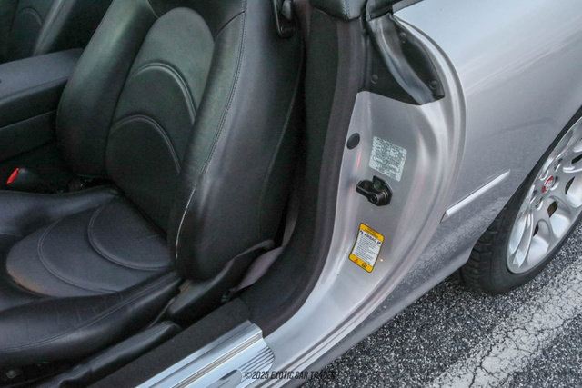 Used 2001 Jaguar XK8 Convertible image 41