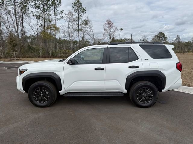 Used 2025 Toyota 4Runner SR5 AWD/4WD image 2
