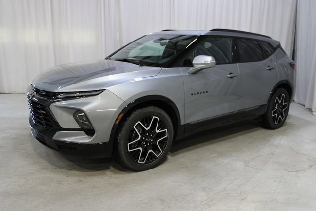 Used 2023 Chevrolet Blazer RS w/ Driver Confidence II Package image 30