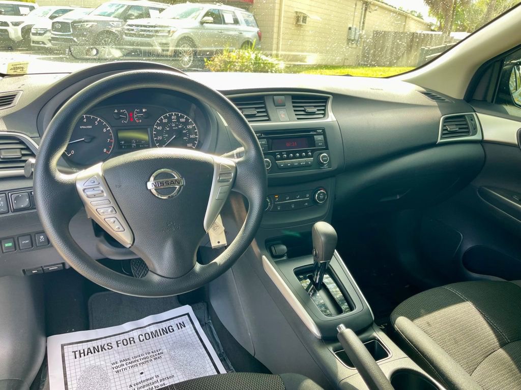 Used 2017 Nissan Sentra S image 11