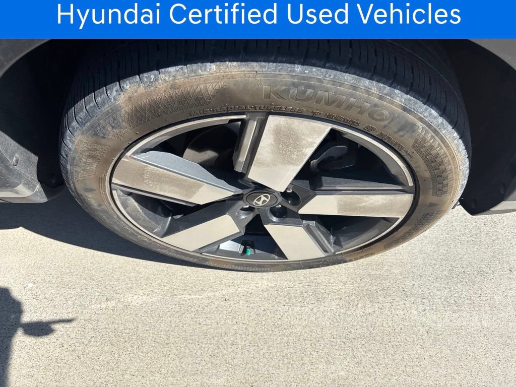 Certified 2024 Hyundai Santa Fe Limited FWD image 16