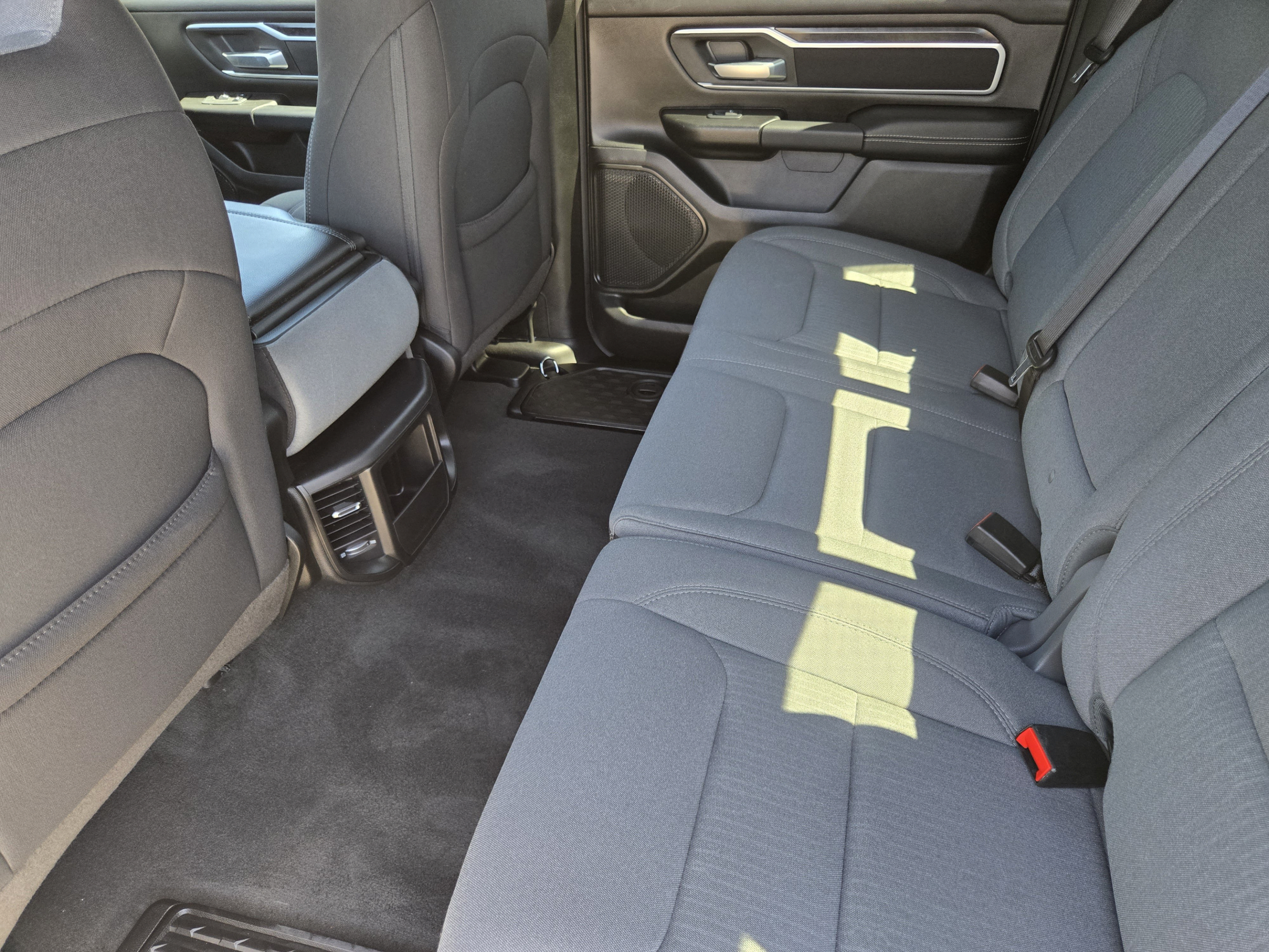 Used 2023 RAM 1500 Big Horn AWD/4WD image 27
