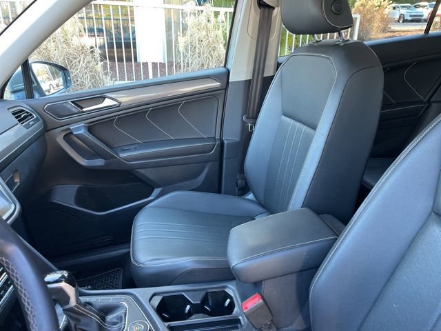 Used 2024 Volkswagen Tiguan SE image 10