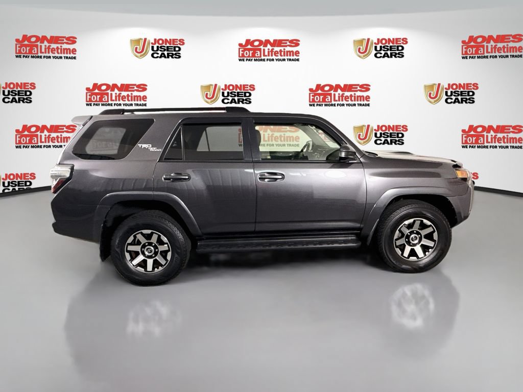 Certified 2019 Toyota 4Runner TRD Off-Road AWD/4WD image 17
