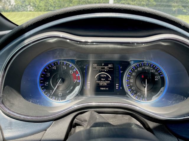 Used 2016 Chrysler 200 S AWD/4WD image 4