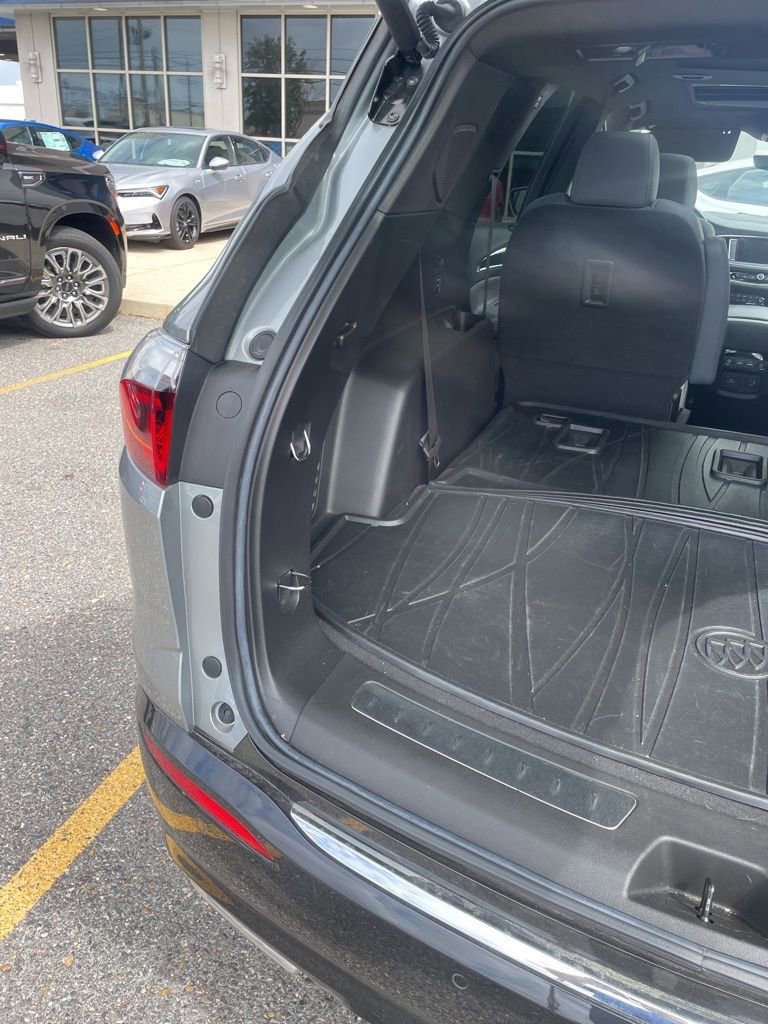 Used 2023 Buick Enclave Essence w/ Experience Buick Package image 15