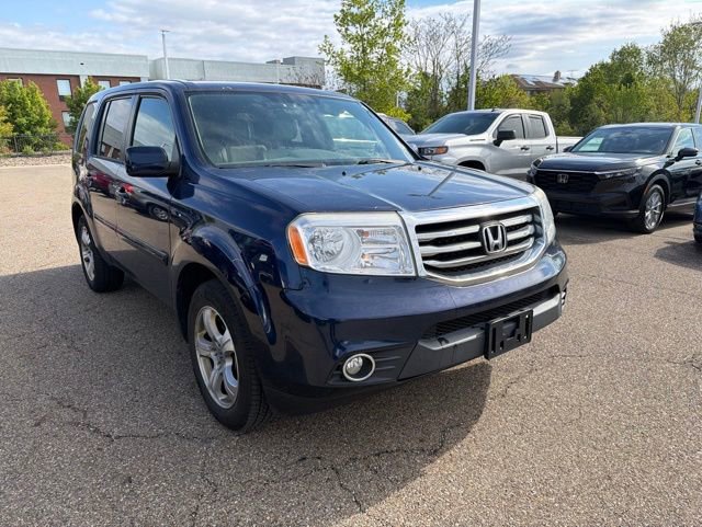 Used 2015 Honda Pilot EX image 2