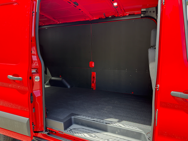 New 2026 Ford Transit 250 148 Medium Roof w/ Load Area Protection Package RWD image 7