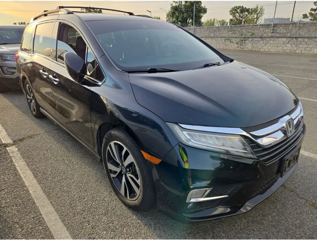 Used 2019 Honda Odyssey Elite image 2