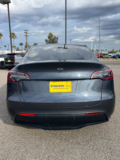 Used 2023 Tesla Model Y 2WD image 4