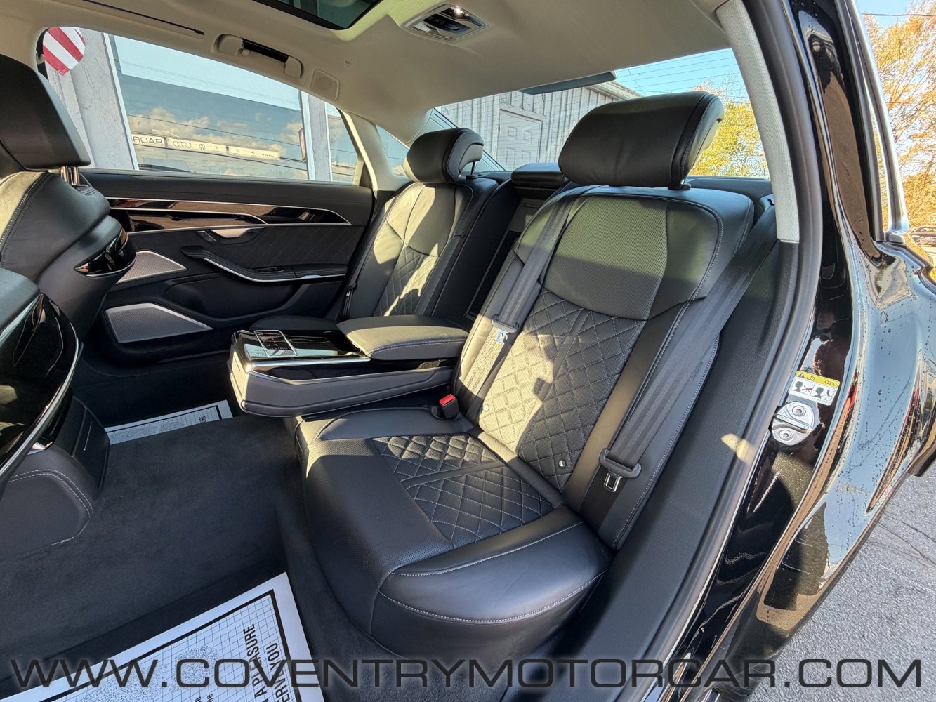Used 2023 Audi S8 w/ S8 Executive Package AWD/4WD image 37