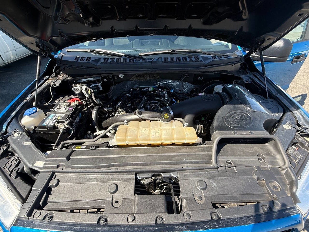 Used 2020 Ford F150 XLT image 15